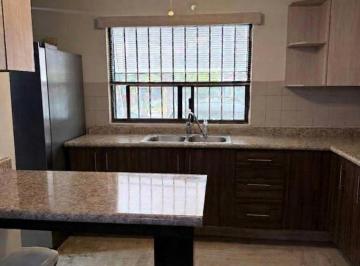 Casa · 238m² · 3 Recámaras · Casa en Renta en Valle de San Agustin
