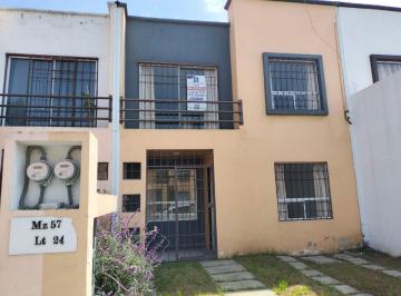 Casa en condominio de 3 habitaciones, Toluca · Se Renta Casa con Ampliación en Bosques de Cantabria, Cerca del Parque Toluca 2000 y Aeropuerto.