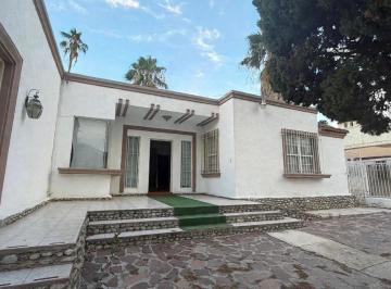 Casa de 5 habitaciones, Monterrey · Oficina Mirador