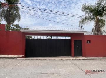 Casa · 358m² · 4 Recámaras · 2 Estacionamientos · Casa en Cuernavaca Colonia Cantarranas