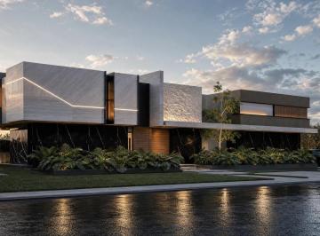 Casa en condominio · 1380m² · 5 Recámaras · 6 Estacionamientos · Casa en Venta en El Campanario Querétaro