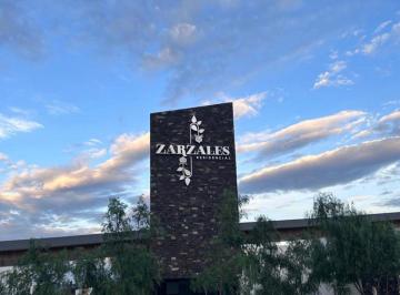 1 · Renta Casa en Zarzales