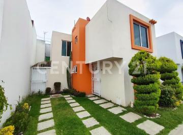 Departamento · 88m² · 3 Recámaras · 1 Estacionamiento · Casa en Renta en Cuautlancingo con Agua y Matto. Incluidos