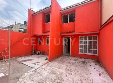 Casa · 88m² · 3 Recámaras · 1 Estacionamiento · Casa en Renta en Bosques de Aragon, Nezahualcoyotl, Estado de México.