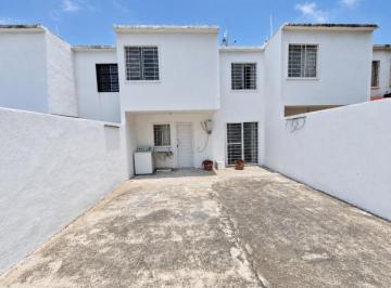 1 · Casa Amueblada en Renta en Apodaca
