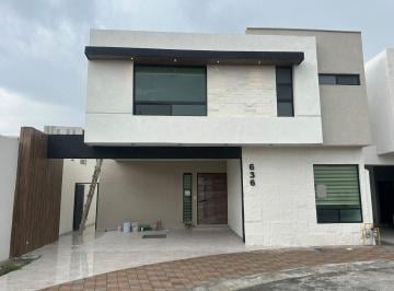 Casa de 4 habitaciones, Arteaga · Casa Nueva en Renta | Privanzas del Campestre Acacia
