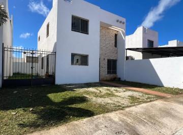 Casa · 144m² · 3 Recámaras · Casa en Renta en Las Américas, Mérida, Yucatán - (4)