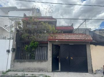 Casa · 2 Recámaras · 1 Estacionamiento · Amplia Casa en Renta - (4)