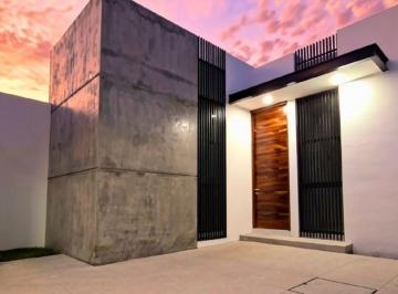 Casa de 2 habitaciones, Colima · Casa en Venta Nueva en Fracc Residencial Romanza, Zona Norte de Colima Col. Arriba Esmeralda Norte