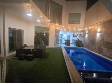 Casa de 4 habitaciones, Monterrey · Oportunidad de Casa de Lujo, en Privada Las Aves