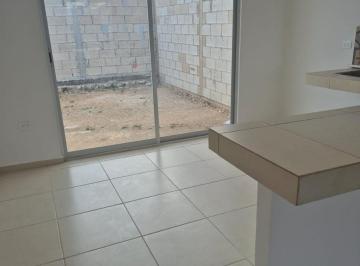 Casa · 160m² · 2 Recámaras · 1 Estacionamiento · Casas en Hermoso Fraccionamiento $1,250,000 en Mérida. Yucatán, Tixcacal. Opichen.