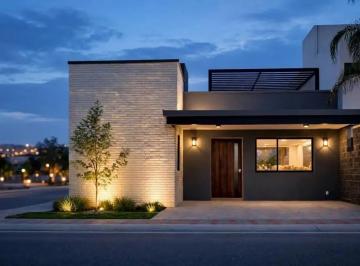 1 · Casa en Venta en Condesa Juriquilla con Roof Garden, Una Planta!