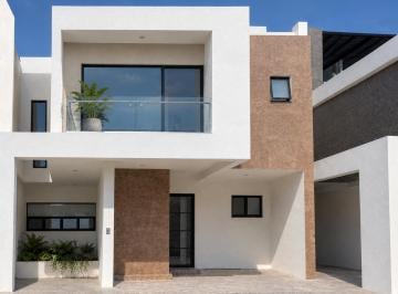 Casa de 3 habitaciones, Querétaro · Casa en Renta, 3 Recámaras, Family y Jardín, en Valle Alto, Altos Juriquilla.