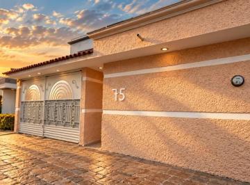 1 · Casa en Venta en Colinas del Cimatario, Querétaro, Una Planta