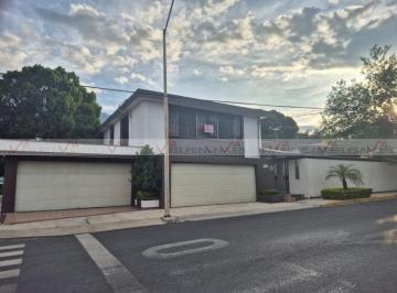 Casa · 518m² · 4 Recámaras · 4 Estacionamientos · Casa en Venta en del Valle