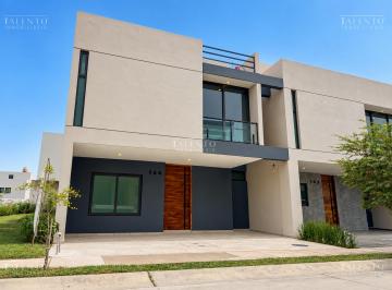 Casa de 3 habitaciones, Zapopan · Casa en Venta en La Cima Zapopan Jalisco