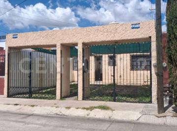 Casa · 60m² · 2 Recámaras · 2 Estacionamientos · Casa en Renta en Fracc. Vista del Sol, Aguascalientes