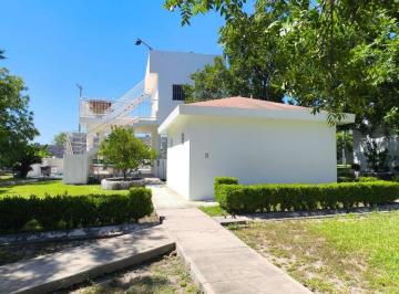 Quinta de 2 habitaciones, Salinas Victoria · Quinta en Venta con Alberca en Los Villarreales Nuevo León