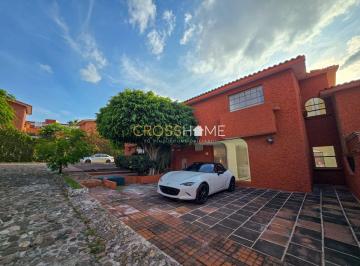 Casa de 3 habitaciones, Querétaro · Casa en Venta en Privada Centro Sur, Querétaro