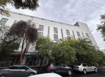 Oficina , Benito Juárez · Edificio en Renta, 3 Pisos, 6 Estacionamientos, Adaptable con Elevador