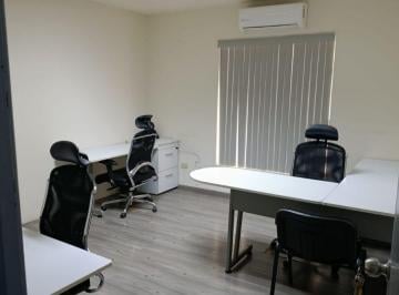 Oficina , Monterrey · Oficina de 17 m² Amueblada en Renta en Cumbres
