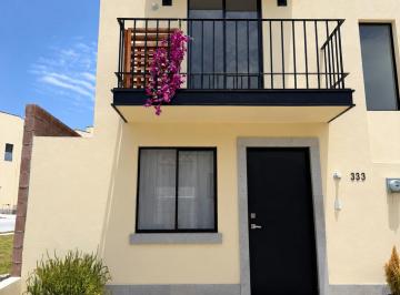 Casa de 3 habitaciones, Tlajomulco de Zúñiga · Tu Nuevo Hogar en Alta California Casa en Esquina con Alberca ️