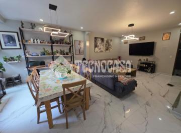 Foto · Casa - Venta