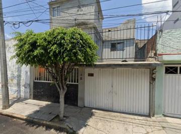 Casa de 3 habitaciones, Nezahualcóyotl · Casa en Venta Col Jardines de Guadalupe Calla California Cdad Nezahualcoyotl
