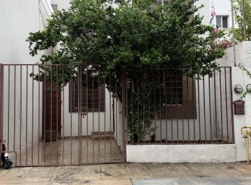 Casa · 137m² · 2 Recámaras · 1 Estacionamiento · Casa en Venta en Bosques del Poniente, Santa Catarina.