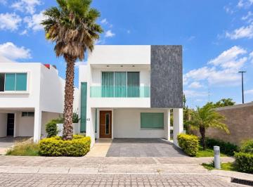 Casa de 3 habitaciones, San Andrés Cholula · Casa en Renta en Lomas de Angelopolis II