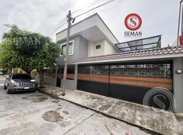 Casa · 146m² · 3 Recámaras · 2 Estacionamientos · Casa en Esquina Venta o Renta Col. El Eden Orizaba, Veracruz