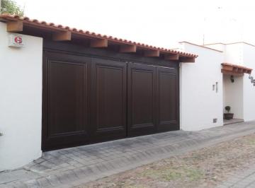 Casa · 350m² · 3 Recámaras · 2 Estacionamientos · Casa - Residencial Lomas del Vergel