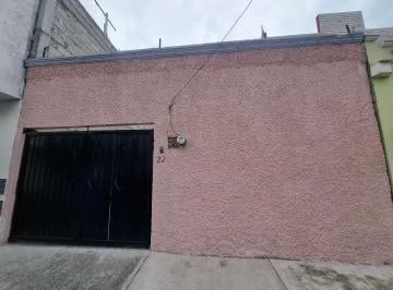 Casa de 2 habitaciones, Ecatepec de Morelos · Casa en Venta