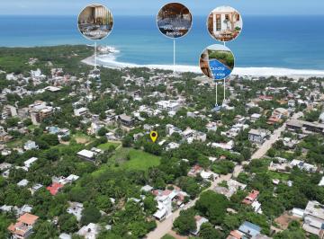 Terreno / Lote , Santa María Colotepec · Terreno en Venta en Punta Zicatela | a Media Cuadra de Av Principal