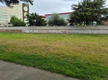 Terreno / Lote , Metepec · Terreno en Venta en Residencial Club San Carlos