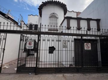 1 · Casa en Renta en Centro de Monterrey