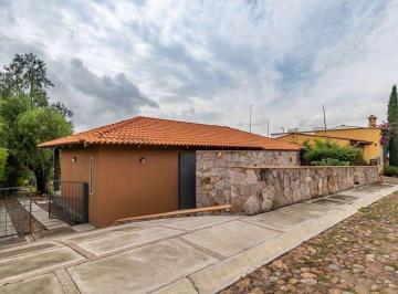 fe206b40376e9ef9c50b7fe9d5c114121d02a7da6a7391790e1b87275795f02d · Casa La Presita 1 Nivel