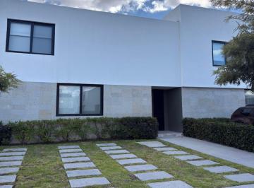 Casa de 2 habitaciones, Querétaro · Casa en Renta en Condominio Amara, Altos Juriquilla
