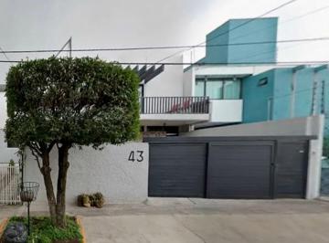 Casa de 4 habitaciones, Naucalpan de Juárez · Venta de Casa en Estado de Mexico - Naucalpan - Ciudad Satelite