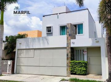 9ffe3d91b850e999451e35ea8e031296bd04c451a879d16c9ae7d83e0dfa1eee · Casa en Venta 4 Rec. Esmeralda Norte Colima Precio de Oportunidad Roof Garden