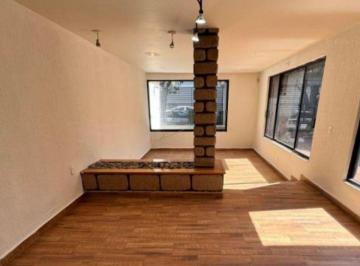 Casa de 3 habitaciones, Naucalpan de Juárez · Excelente Ubicación y Calle Cerrada en Ribera de Echegaray