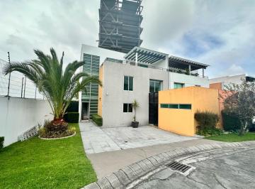 Casa en condominio · 210m² · 3 Recámaras · 3 Estacionamientos · Casa en Renta en Lerma con Amenidades, a Solo 30 Min. de Santa Fe