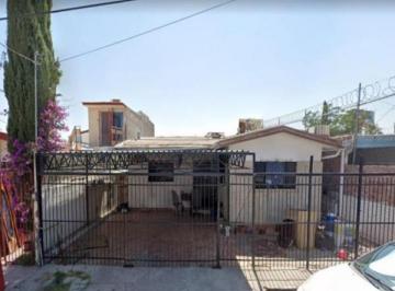 Casa de 3 habitaciones, Juárez · Casa en Venta en Platon 207 Colonia Monumental Juarez Chihuahua