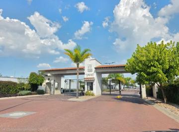 1 · Terreno en Venta en Ciudad Maderas Marques, Querétaro