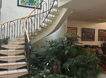 Casa · 472m² · 3 Recámaras · 3 Estacionamientos · Casa en Condominio en Venta Las Haciendas Cerca de Villa Verdun, Sur