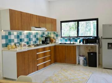 Casa en condominio de 2 habitaciones, Puerto Morelos · Hermosa Casa en Renta a 10 Min del Mar