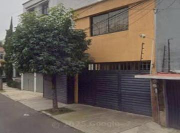 Casa de 4 habitaciones, Benito Juárez · Casa en Venta en Lorenzo Rodriguez San Jose Insurgentes Benito Juarez Cdmx