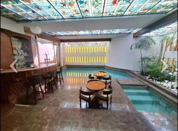 Casa · 600m² · 5 Recámaras · 4 Estacionamientos · Casa con Alberca en La Herradura