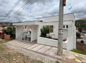Casa de 4 habitaciones, Guanajuato · Casa en Venta Marfil Guanajuato