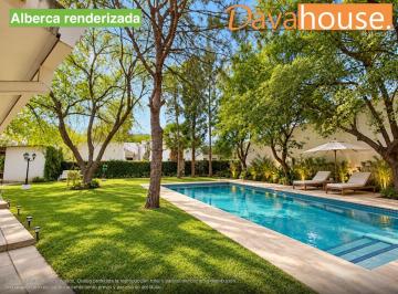 Quinta de 4 habitaciones, Monterrey · Venta Quinta en Fraccionamiento Privado en Carretera Nacional